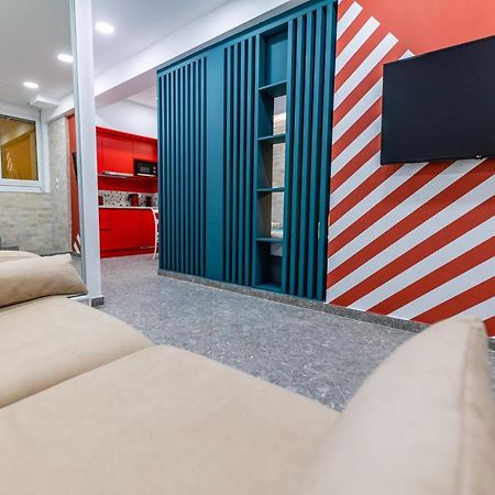 Bright Apartment In The Center Vipgreece Атина Екстериор снимка