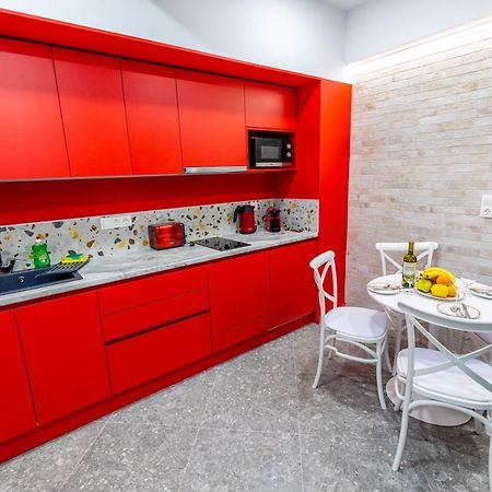 Bright Apartment In The Center Vipgreece Атина Екстериор снимка