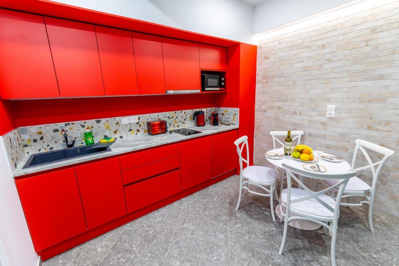 Bright Apartment In The Center Vipgreece Атина Екстериор снимка